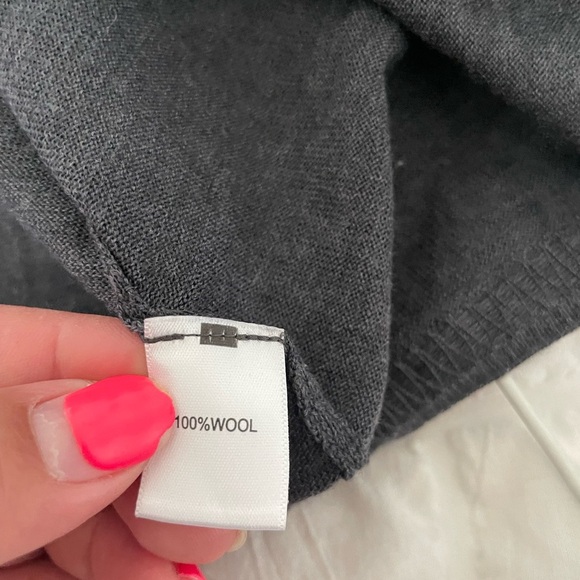 St. John Charcoal Wool Knit sweater Top - Picture 5 of 6